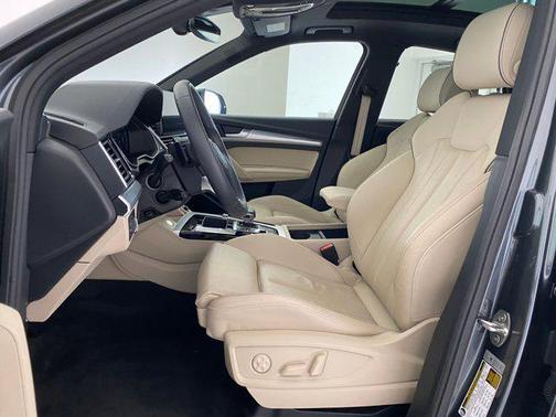 2024 Audi Q5 45 S line Premium Plus