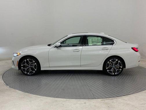 2025 BMW 330 i xDrive