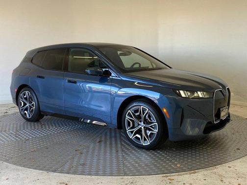 2026 BMW iX xDrive45