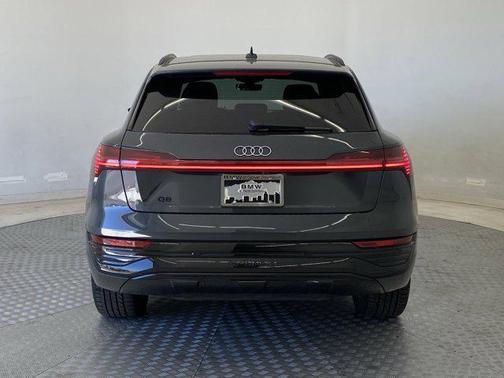 2024 Audi Q8 e-tron Premium