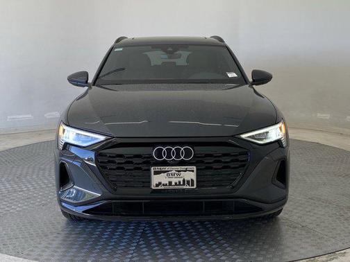 2024 Audi Q8 e-tron Premium