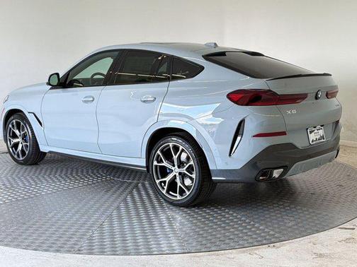 Brooklyn Grey Metallic 2027 BMW X6 xDrive40i