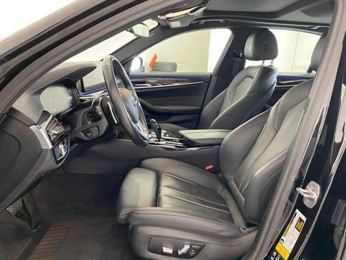 2023 BMW 540 i xDrive