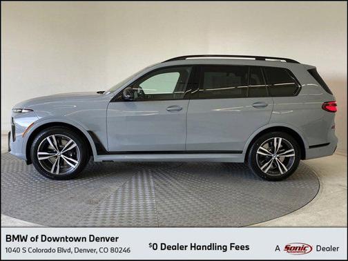 2025 BMW X7 M60i
