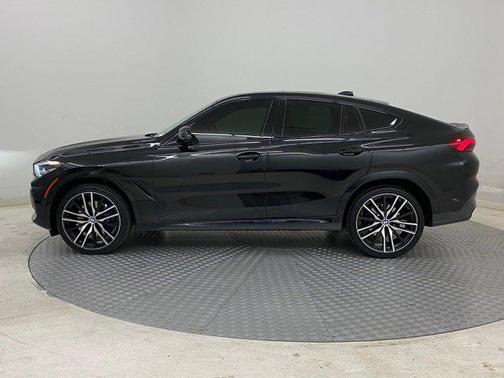 2023 BMW X6 xDrive40i