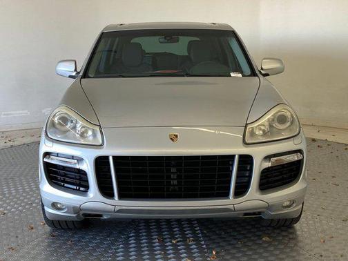 2009 Porsche Cayenne GTS