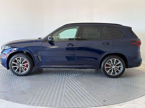 Tanzanite Blue II Metallic 2026 BMW X5 PHEV xDrive50e