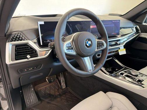 Dravit Grey Metallic 2026 BMW X5 xDrive40i
