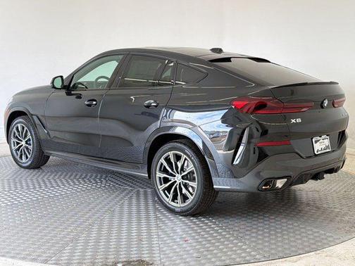 Black Sapphire Metallic 2026 BMW X6 xDrive40i