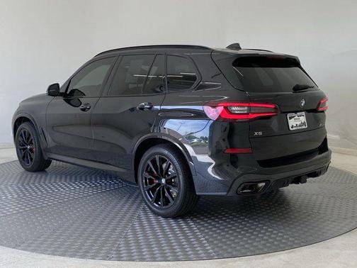 2023 BMW X5 M50i