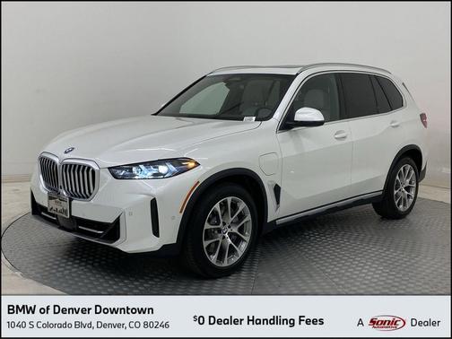 Mineral White Metallic 2026 BMW X5 PHEV xDrive50e