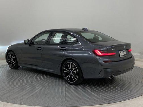 2021 BMW 330 xDrive