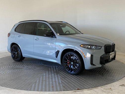 2026 BMW X5 M60i