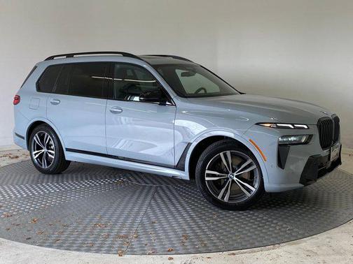 2026 BMW X7 M60i
