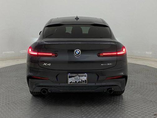 2021 BMW X4 xDrive30i