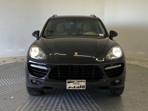 2012 Porsche Cayenne Turbo