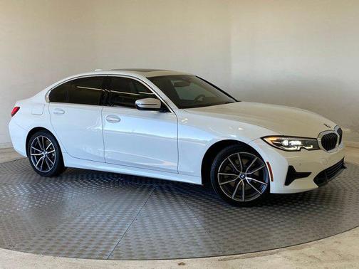 2019 BMW 330 330i