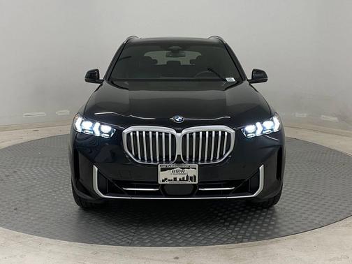Black Sapphire Metallic 2026 BMW X5 xDrive40i