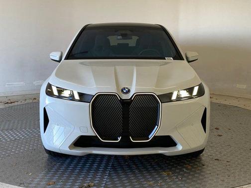 2026 BMW iX xDrive45