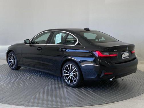 2022 BMW 330 xDrive