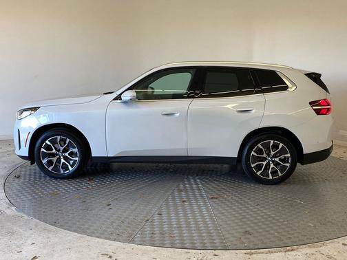 Mineral White Metallic 2026 BMW X3 30 xDrive