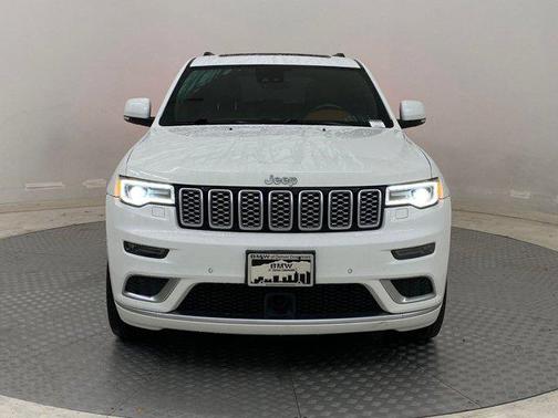 2017 Jeep Grand Cherokee Summit