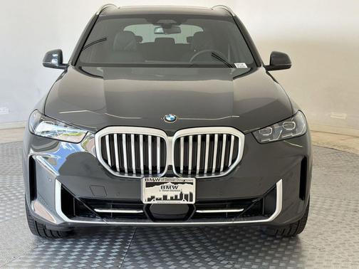 Dravit Grey Metallic 2026 BMW X5 xDrive40i