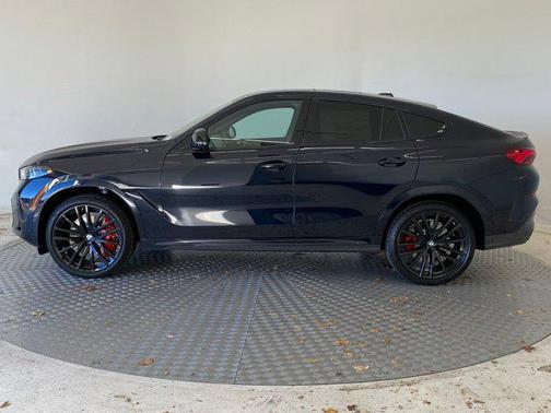 2026 BMW X6 M60i