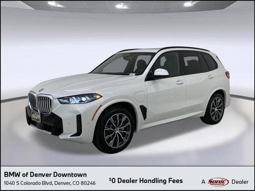 Mineral White Metallic 2025 BMW X5 PHEV xDrive50e