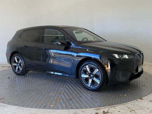 2026 BMW iX xDrive45