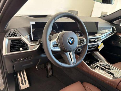 Dravit Grey Metallic 2027 BMW X6 M60i