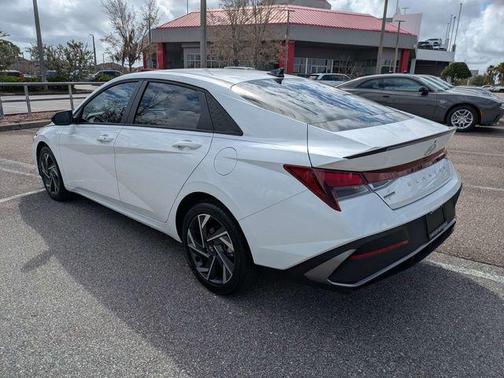 2025 Hyundai ELANTRA Sport