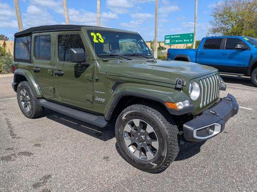 Sarge Green Clearcoat 2023 Jeep Wrangler 4-Door Sahara 4x4