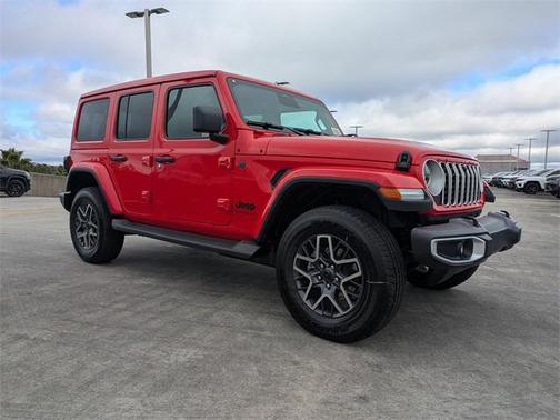 2026 Jeep Wrangler 4-Door Sahara 4x4