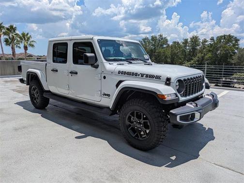 2025 Jeep Gladiator Sport