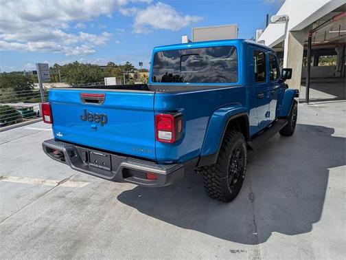 2025 Jeep Gladiator High Tide