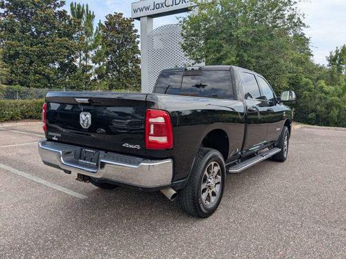 Diamond Black Crystal Pearlcoat 2020 RAM 2500 Big Horn Crew Cab 4x4 6'4' Box