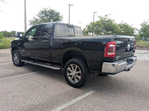Diamond Black Crystal Pearlcoat 2020 RAM 2500 Big Horn Crew Cab 4x4 6'4' Box