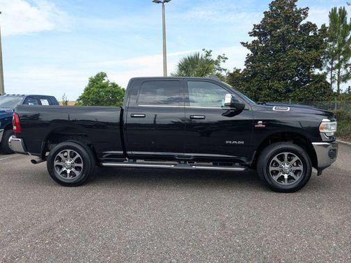 Diamond Black Crystal Pearlcoat 2020 RAM 2500 Big Horn Crew Cab 4x4 6'4' Box