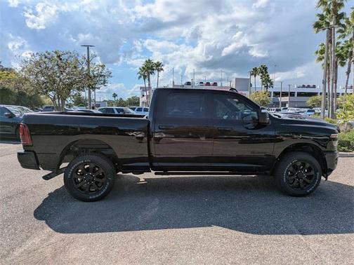 2025 RAM 2500 Laramie Crew Cab 4x4 6'4' Box