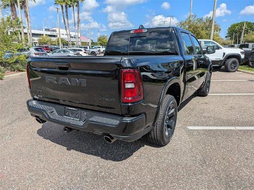 2025 RAM 1500 Big Horn/Lone Star