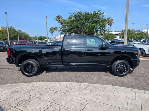 Diamond Black 2026 RAM 3500 Big Horn Crew Cab 4x4 8' Box