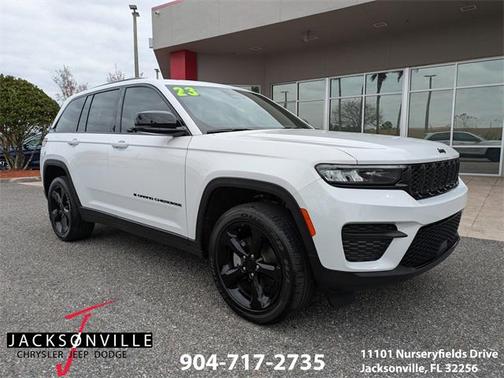 2023 Jeep Grand Cherokee Altitude