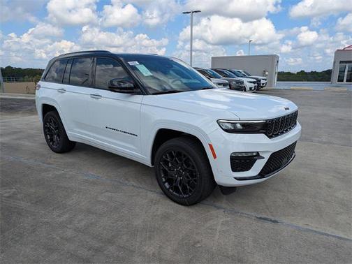 2025 Jeep Grand Cherokee Summit