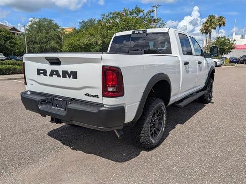 2025 RAM 2500 Tradesman Crew Cab 4x4 6'4' Box