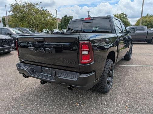 2026 RAM 1500 Warlock Crew Cab 4x4 5'7' Box