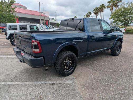 Patriot Blue Pearlcoat 2022 RAM 2500 Laramie Crew Cab 4x4 6'4' Box