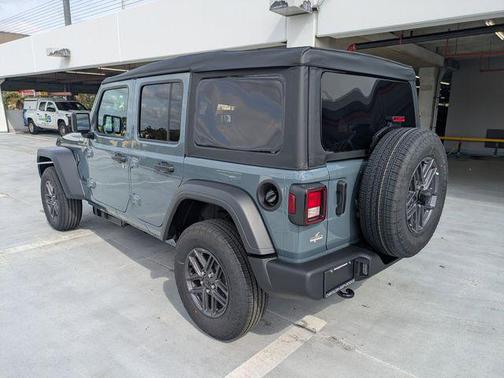Anvil Clearcoat 2026 Jeep Wrangler Sport