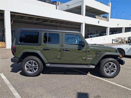 2022 Jeep Wrangler Unlimited Sahara