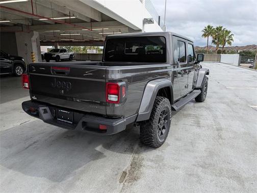 2025 Jeep Gladiator High Tide